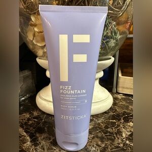 Fizz Fountain Body Scrub